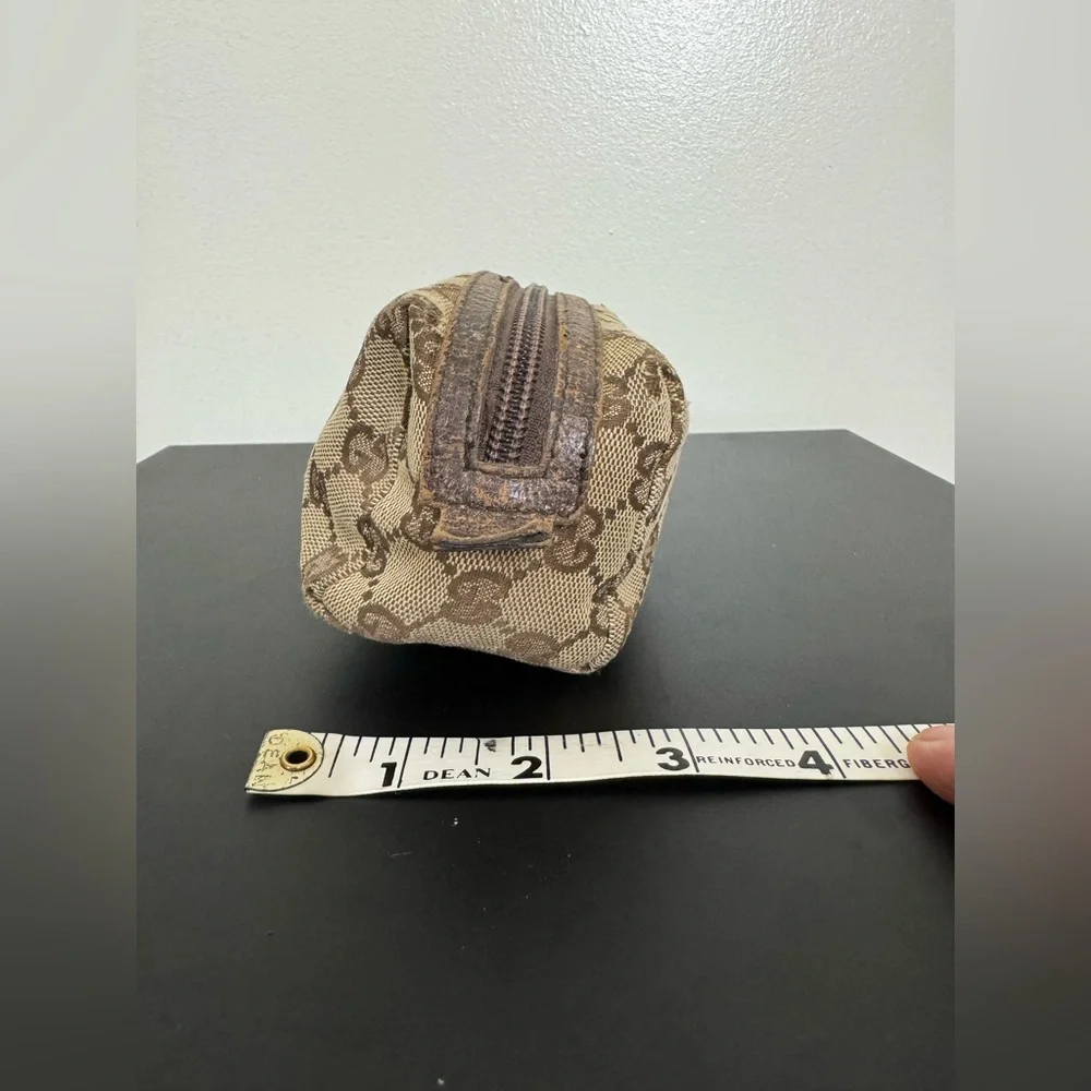 Gucci Beige and Brown Monogram GG Canvas Pouch Vintage with Leather Trim - Picture 8 of 9